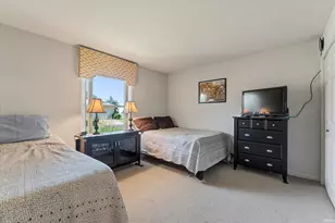 18231 Wagon Ln, South Bend, IN 46637 - Photo 7