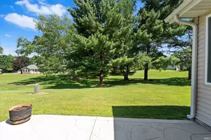 18231 Wagon Ln, South Bend, IN 46637 - Photo 9