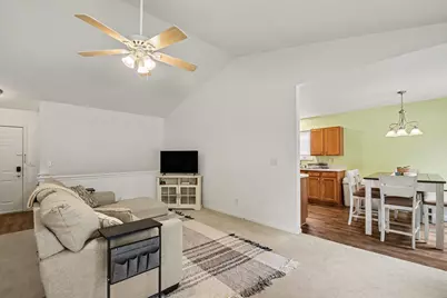 3330 Stone Briar Drive, South Bend, IN 46628 - Photo 3