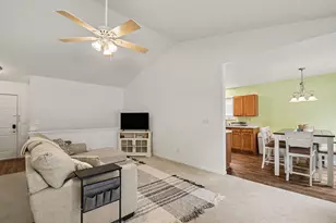 3330 Stone Briar Dr, South Bend, IN 46628 - Photo 3