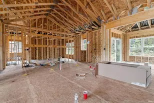 16390 Greystone Dr, Granger, IN 46530 - Photo 5