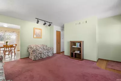 57302 Peggy Drive, South Bend, IN 46619 - Photo 5