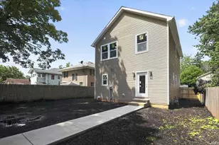 1026 Clover St, South Bend, IN 46615 - Photo 27