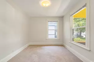 1818 Leer St, South Bend, IN 46613 - Photo 5