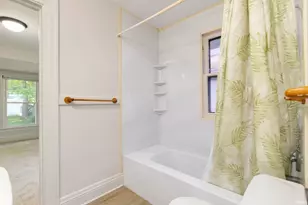1818 Leer St, South Bend, IN 46613 - Photo 15