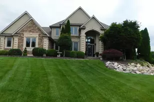 61960 Amber Meadows Ct, Goshen, IN 46528 - Photo 5