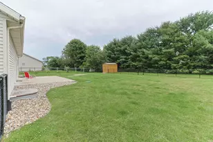 23401 Arbor Pointe Dr, South Bend, IN 46628 - Photo 31
