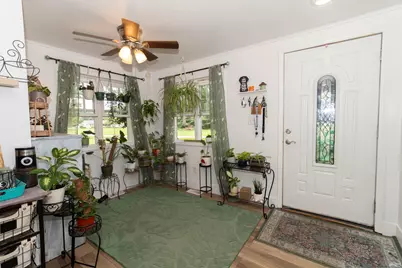 21085 Cabot Avenue, Lakeville, IN 46536 - Photo 3