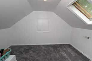 21085 Cabot Ave, Lakeville, IN 46536 - Photo 31