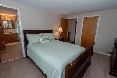61000 Crumstown Highway, North Liberty, IN 46554 - Photo 19