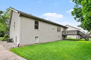 50292 Linnwood Dr, Elkhart, IN 46514 - Photo 23