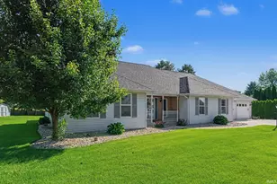 32794 Nature View Dr, New Carlisle, IN 46552 - Photo 3