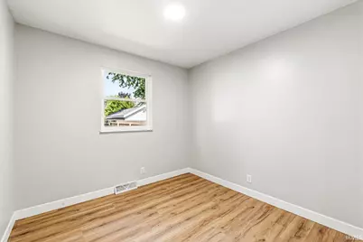809 Meridian Street, Mishawaka, IN 46544 - Photo 13