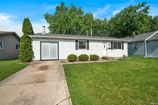 809 Meridian St, Mishawaka, IN 46544 - Photo 3