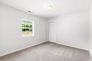 10601 Toledo Ave, Osceola, IN 46561 - Photo 15
