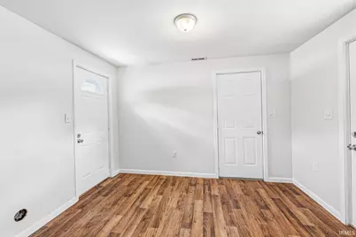 10601 Toledo Avenue, Osceola, IN 46561 - Photo 13