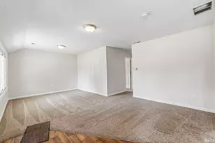 10601 Toledo Ave, Osceola, IN 46561 - Photo 5