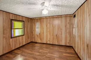 57148 Greenlawn Ave Ave, Osceola, IN 46561 - Photo 17