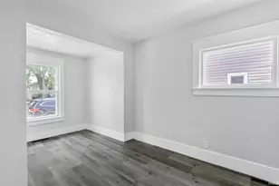 314 E 13th St, Mishawaka, IN 46544 - Photo 7