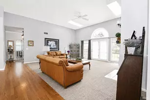 51529 Primrose Rd, South Bend, IN 46628 - Photo 7