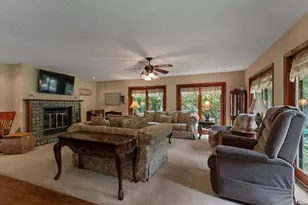51565 Maplewood Dr, Elkhart, IN 46514 - Photo 13