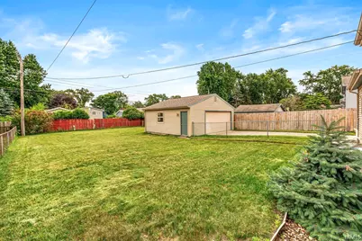 1810 Hass Drive, South Bend, IN 46635 - Photo 27
