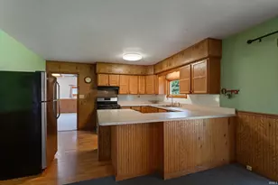 54606 Clover Rd, Mishawaka, IN 46545 - Photo 13