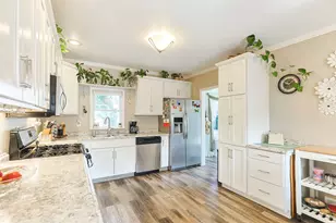 410 W Lawrence St, Mishawaka, IN 46545 - Photo 15