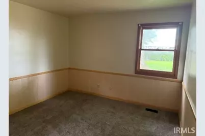 1952 Renfrew Drive, South Bend, IN 46614 - Photo 9