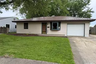 1952 Renfrew Dr, South Bend, IN 46614 - Photo 1