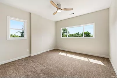 922 N Niles Avenue, South Bend, IN 46617 - Photo 25