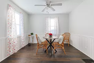 811 E Ewing Ave, South Bend, IN 46613 - Photo 7