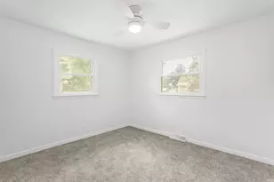 23321 Marydale Dr, Elkhart, IN 46517 - Photo 15