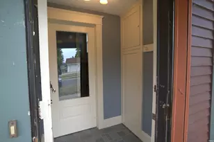 1004 W Lasalle Ct, South Bend, IN 46616 - Photo 9