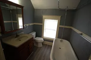1004 W Lasalle Ct, South Bend, IN 46616 - Photo 19