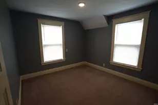 1004 W Lasalle Ct, South Bend, IN 46616 - Photo 17