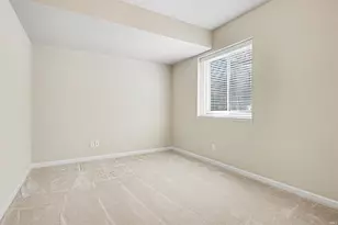 224 Livingston Bay Ct, Mishawaka, IN 46544 - Photo 21