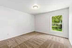 23075 Allerton Dr, South Bend, IN 46628 - Photo 19