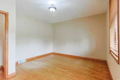 306 S Notre Dame Avenue, South Bend, IN 46617 - Photo 31