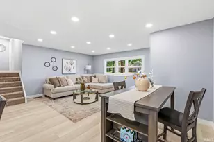 52680 Walsingham Ln, South Bend, IN 46637 - Photo 9