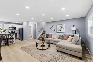 52680 Walsingham Ln, South Bend, IN 46637 - Photo 5