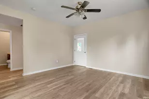 916 S 35th St, South Bend, IN 46615 - Photo 7