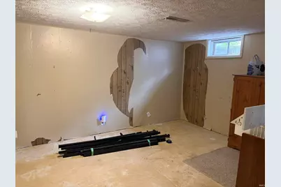 825 W Lowell Avenue, Mishawaka, IN 46545 - Photo 19