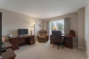 1033 Hermitage Dr, South Bend, IN 46614 - Photo 21