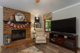 21495 Old Walnut Ct, South Bend, IN 46628 - Photo 19