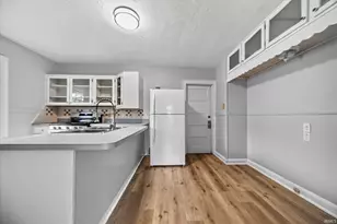 601 E Irvington Ave, South Bend, IN 46614 - Photo 7