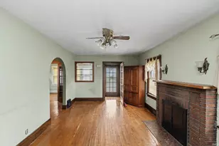 437 Park Ave, Mishawaka, IN 46545 - Photo 5