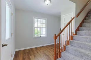 12385 Settlers Cove Ct, Granger, IN 46530 - Photo 3