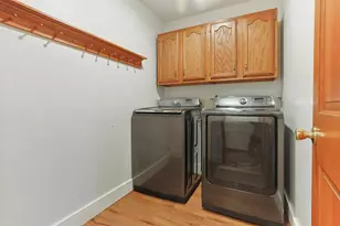 12385 Settlers Cove Ct, Granger, IN 46530 - Photo 13
