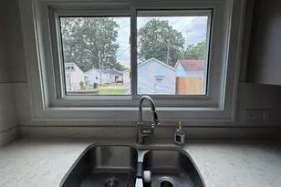 505 Calhoun St, Mishawaka, IN 46545 - Photo 7
